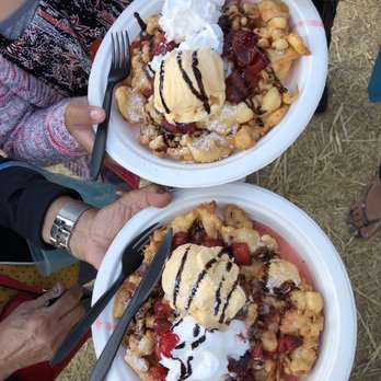 Pa's Pumpkin Patch - Such good funnel cakes (forgot the price, but cash only and pricey) - Amusement Parks Near Me - Lakewood, California Pa's Pumpkin Patch - Such good funnel cakes (forgot the price, but cash only and pricey) - Amusement Parks Near Me - Lakewood, California
