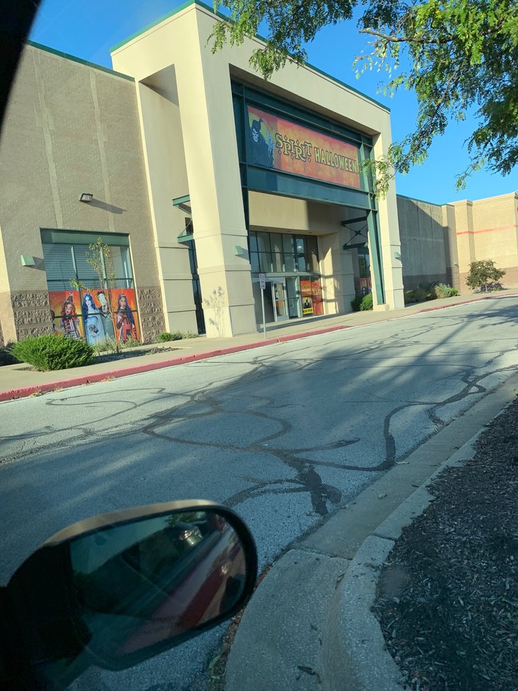 Spirit halloween superstore updated december 2024 3830 s