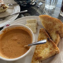 Tomato Basil Soup