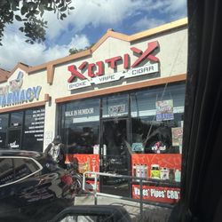 Xotix Smoke & Vape