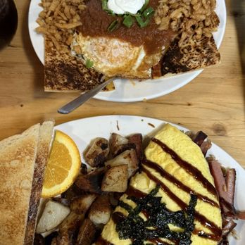 Freshies Maui - Breakfast & Brunch Near Me - Makawao, Hawaii