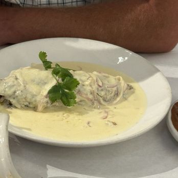 Mom's Old Recipe Mexican Restaurant - Chile Relleno Picadillo - Mexican Near Me - Chicago, Illinois Mom's Old Recipe Mexican Restaurant - Chile Relleno Picadillo - Mexican Near Me - Chicago, Illinois