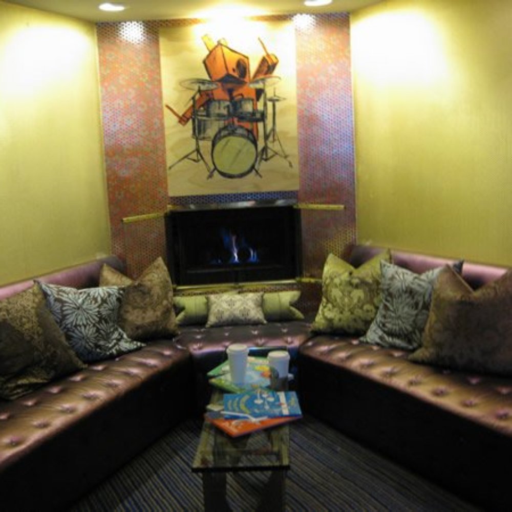 Hotel Triton - lobby fireplace - Hotels Near Me - San Francisco, California Hotel Triton - lobby fireplace - Hotels Near Me - San Francisco, California
