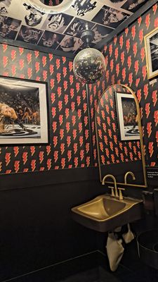 Fan Girl Cafe by null