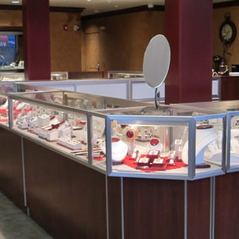 Crescent Jewelers 11 Reviews Jewelry 18049 Torrence Ave Lansing Il Phone Number Yelp