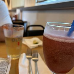 Farmhaus Table Bar & Grill