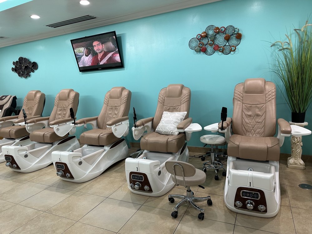 TIFF & T NAIL SPA Updated October 2024 45 Photos & 16 Reviews