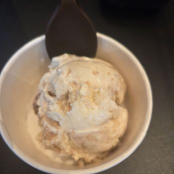 Salt & Straw - Ice Cream & Frozen Yogurt Near Me - Redmond, Washington Salt & Straw - Ice Cream & Frozen Yogurt Near Me - Redmond, Washington