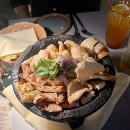 Molcajete Molcajete