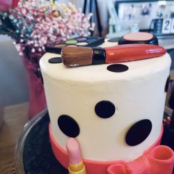 Providence Divine Cakes & Pastries - Birthday cake