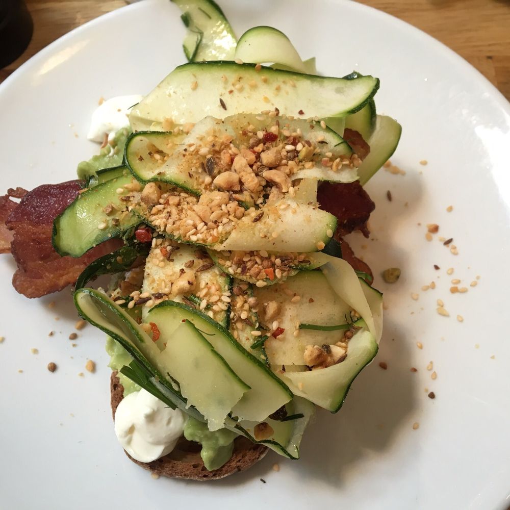 Lantana Cafe - Avocado Toast with bacon - Breakfast & Brunch Near Me - London, XGL Lantana Cafe - Avocado Toast with bacon - Breakfast & Brunch Near Me - London, XGL