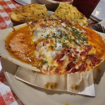 Gianni's Pizza - Lasagna - Italian Near Me - Monterey, California