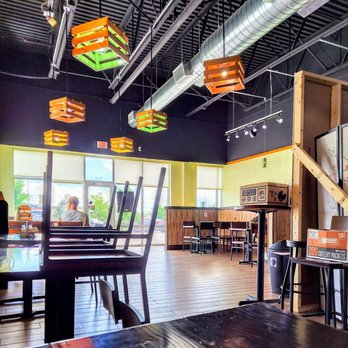 Bento Asian Kitchen + Sushi - the dining area - Japanese Near Me - Louisville, Kentucky