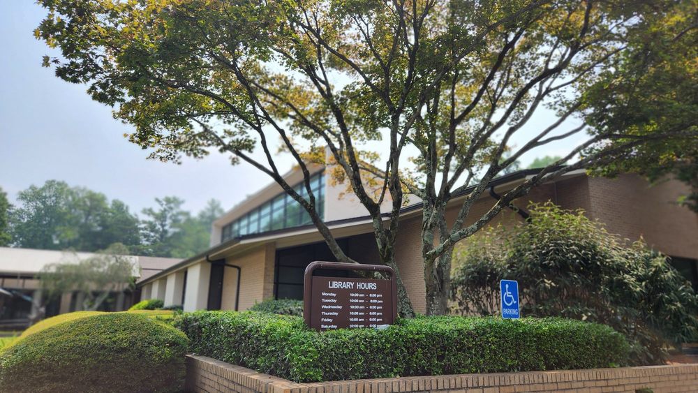 ATLANTA FULTON PUBLIC LIBRARY Updated August 2024 27 Photos & 12