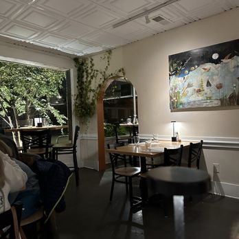 tonica - Dining area - Tapas/Small Plates Near Me - Memphis, Tennessee tonica - Dining area - Tapas/Small Plates Near Me - Memphis, Tennessee