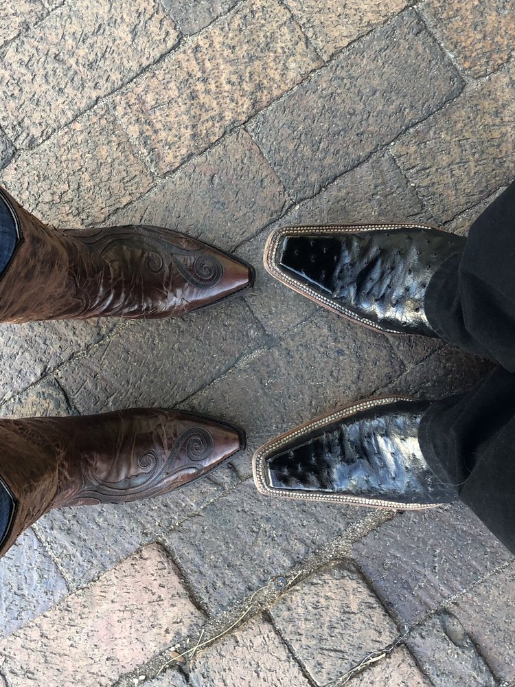 Model Shoe Shine Parlor
