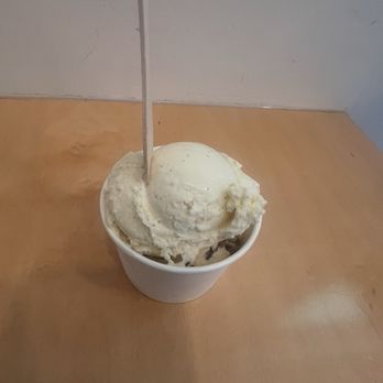 Bi-Rite Creamery - The thrilla of Vanilla - Ice Cream & Frozen Yogurt Near Me - San Francisco, California Bi-Rite Creamery - The thrilla of Vanilla - Ice Cream & Frozen Yogurt Near Me - San Francisco, California