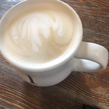 Walden's Coffeehouse - Vanilla latte - Coffee & Tea Near Me - Reno, Nevada