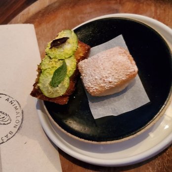 Animalón - Shrimp toast and beignet. - Signature Cuisine Near Me - Ensenada, BCN
