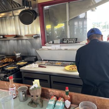 Loulou's Griddle In the Middle - Cooking area - Breakfast & Brunch Near Me - Monterey, California Loulou's Griddle In the Middle - Cooking area - Breakfast & Brunch Near Me - Monterey, California