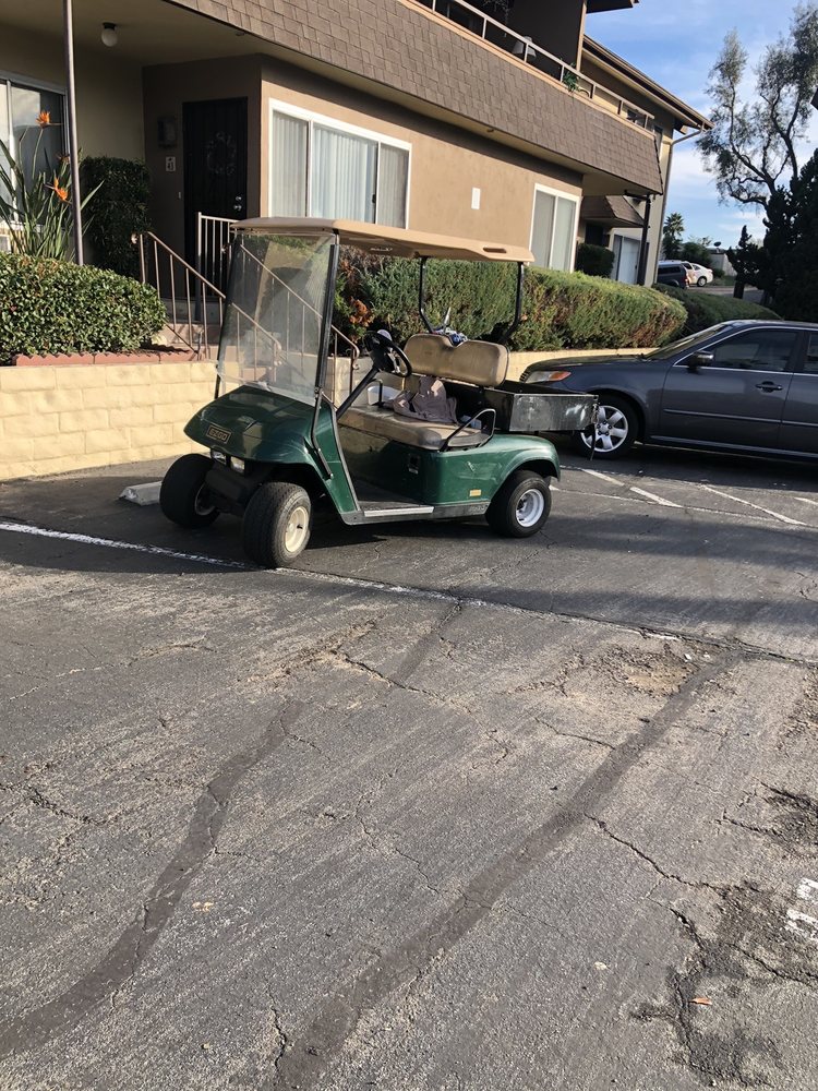 IVANHOE VILLAGE APARTMENTS 23 Reviews 2675 Fletcher Pkwy, El Cajon, California Apartments