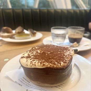 Willmott's Ghost - Tiramisu - Italian Near Me - Seattle, Washington Willmott's Ghost - Tiramisu - Italian Near Me - Seattle, Washington