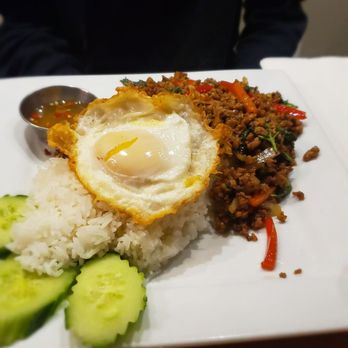 Khao San Road - Pad gra prao - Thai Near Me - Toronto, Ontario Khao San Road - Pad gra prao - Thai Near Me - Toronto, Ontario