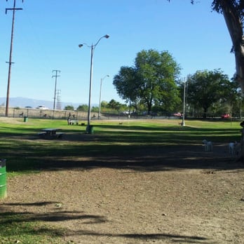 Carlson Dog Park - Dog Parks Near Me - Riverside, California