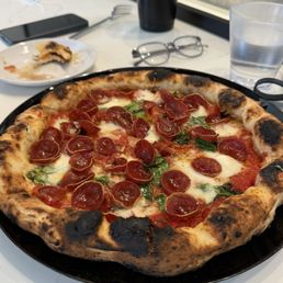 Marinara Pizze (with pepperoni) Marinara Pizze (with pepperoni)