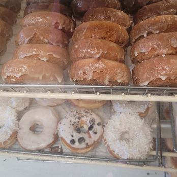 Old Fashioned Donuts - Bakeries Near Me - Chicago, Illinois