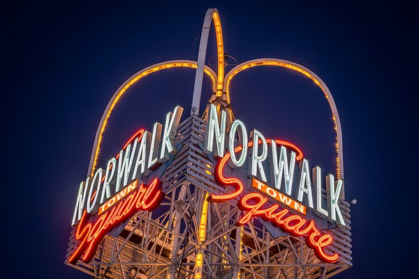 Norwalk Town Square by null