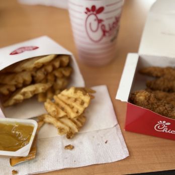 Chick-fil-A - Chicken tenders never disappoint! - Fast Food Near Me - Mesa, Arizona
