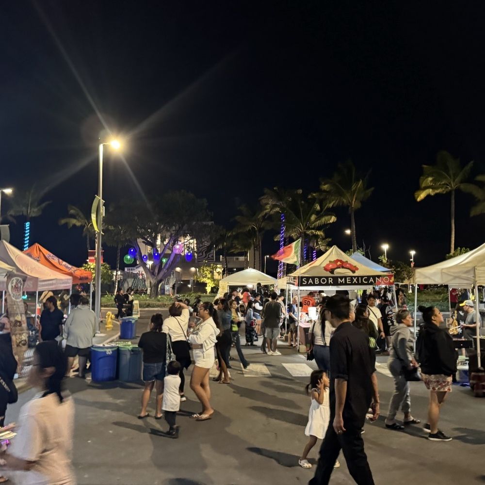 Ono Grindz & Makeke Wai Kai - Farmers Market Near Me - Ewa Beach, Hawaii Ono Grindz & Makeke Wai Kai - Farmers Market Near Me - Ewa Beach, Hawaii