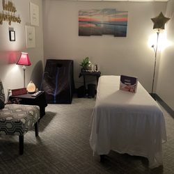 Dawne Horizons Spa & Wellness Center - The Spa room & portable sauna.