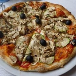Restaurante Antica Roma - Pizza