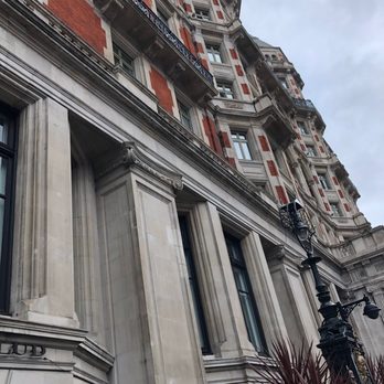 The Rosebery Lounge - Mandarin Oriental Knightsbridge - Tea Rooms Near Me - London, XGL The Rosebery Lounge - Mandarin Oriental Knightsbridge - Tea Rooms Near Me - London, XGL