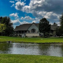 Bloomingdale Golf Club - Back of clubhouse
