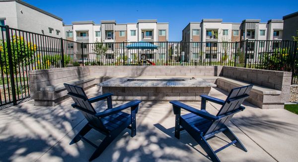 LeVante at Valley Vista by null