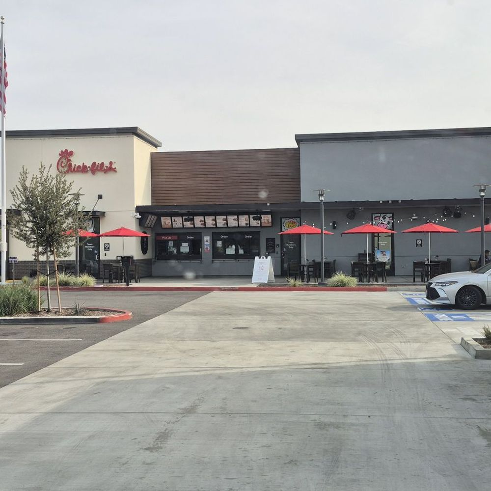 Chick-fil-A - Walk up counter - Fast Food Near Me - Ontario, California Chick-fil-A - Walk up counter - Fast Food Near Me - Ontario, California