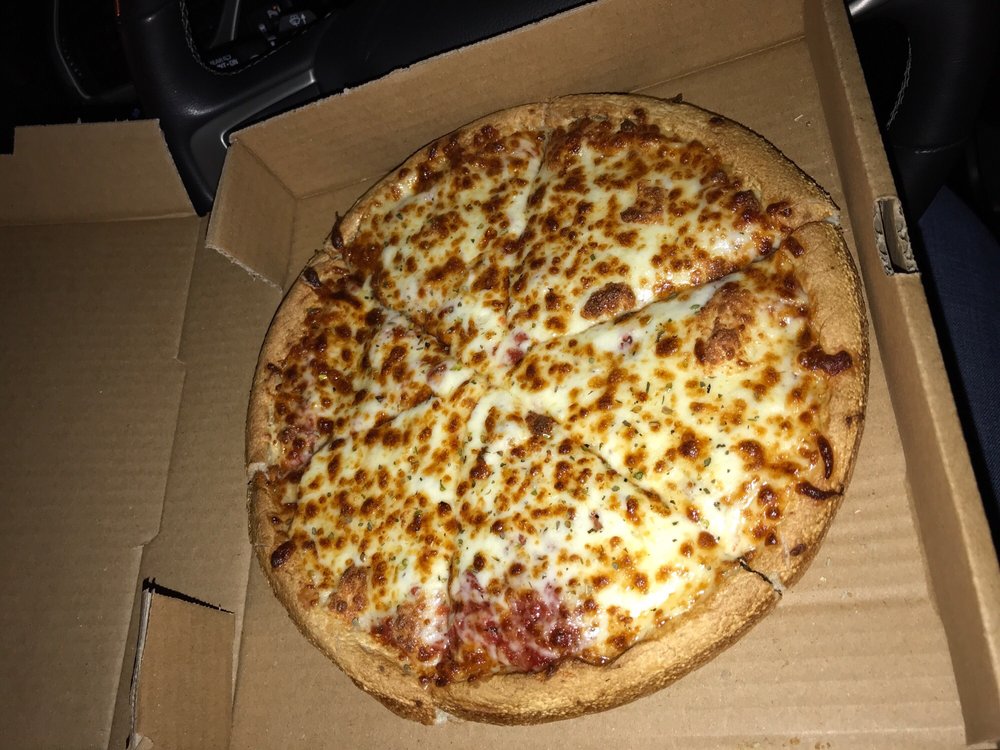 Zesto Pizza Logo