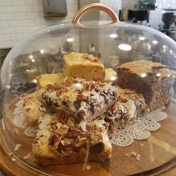 Blvd Cafecito - Coffee & Tea Near Me - Burbank, California