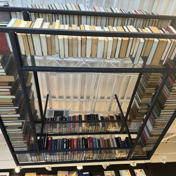 Read Shop - Bookstores Near Me - Atlanta, Georgia