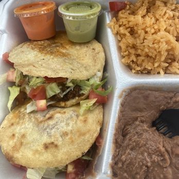 Taco Plus Mexican Restaurant & Grill - Gordita Plate - Mexican Near Me - Houston, Texas Taco Plus Mexican Restaurant & Grill - Gordita Plate - Mexican Near Me - Houston, Texas