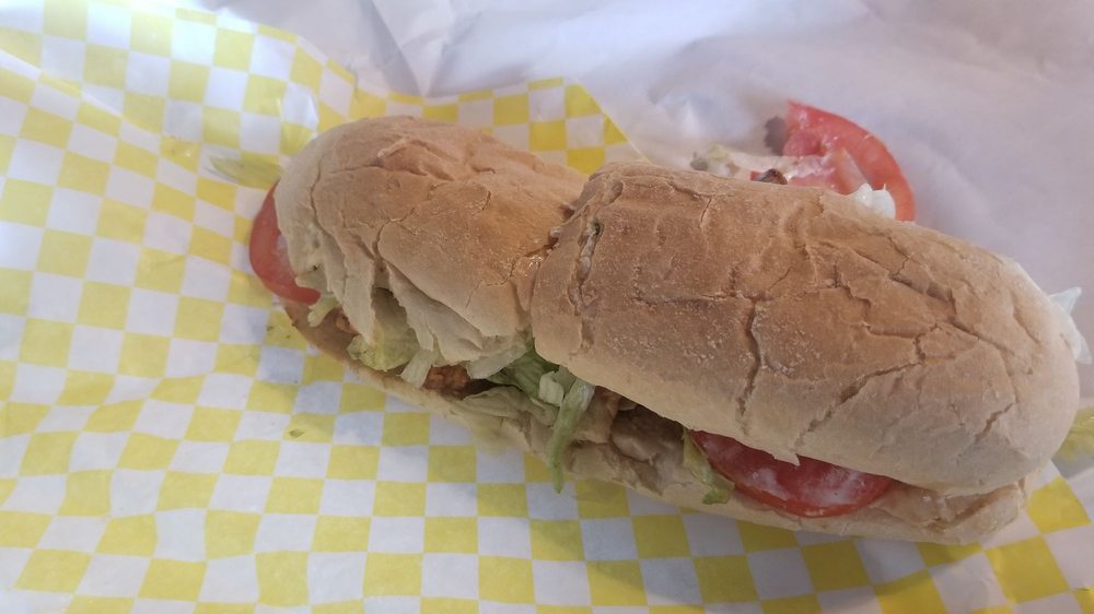 DAIQUIRIS & POBOYS OF NEW ORLEANS 13 Reviews 3709 Gentian Blvd