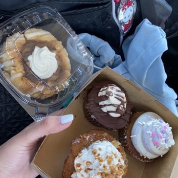 Karens Bakeshop - DO GOOD OMG - Bakeries Near Me - Sedona, Arizona