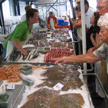 Billingsgate Fish Market - fish m - Seafood Markets Near Me - London, XGL Billingsgate Fish Market - fish m - Seafood Markets Near Me - London, XGL