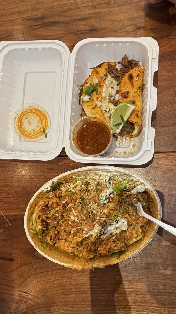 Food from Dos Hermanos