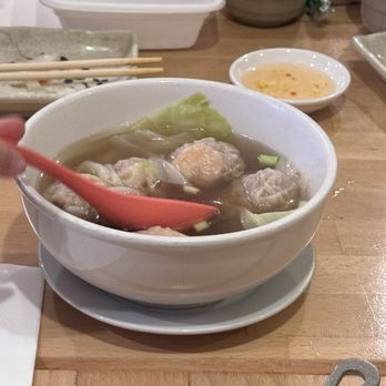 Duck Wong - Wontons - Cantonese Near Me - Brooklyn, New York Duck Wong - Wontons - Cantonese Near Me - Brooklyn, New York