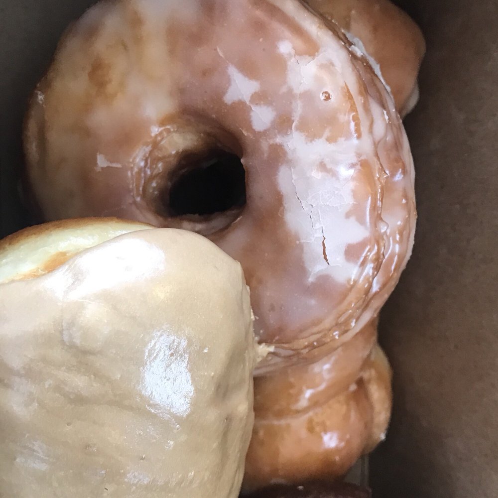 Dad's Donuts & Bakery - Delicious - Donuts Near Me - Burbank, California Dad's Donuts & Bakery - Delicious - Donuts Near Me - Burbank, California