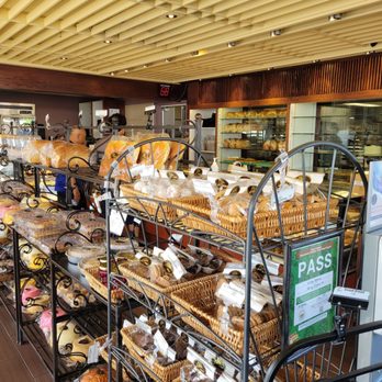 Liliha Bakery - Interior - Bakeries Near Me - Honolulu, Hawaii